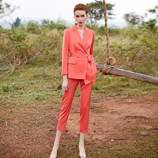 IWY/红色职业装女细条纹西装套装系带收腰西服商务OLCP9313 商品图6