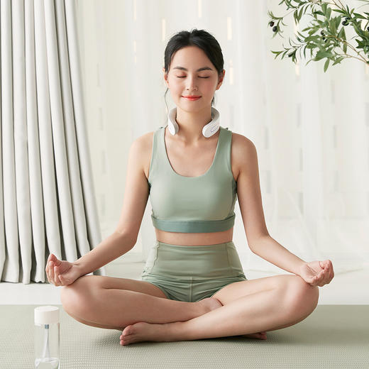 小熊Bear按摩器微电流脉冲恒温热敷按摩穴位舒缓颈椎疲劳酸痛AMQ-B04K1 商品图4