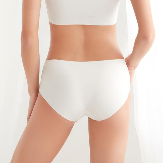 无尺码中腰无痕内裤女 纯棉底档底裤夏季薄款速干三角裤 商品图2