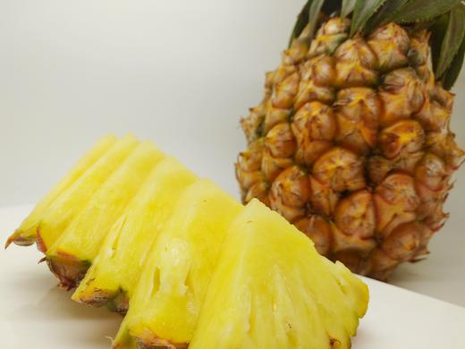 巴马兰庄园与萤火虫为伴的生态凤梨，2-3个装，香甜多汁，削皮即食。 商品图4