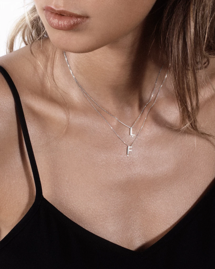 订购10周到|vanrycke-字母j-18k白金 钻石 项链〔法国设计师