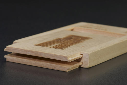 【实木泉匣】纯枫木双开型单枚装货布盒 商品图9