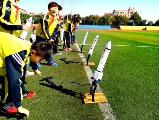 2021春潍坊滨海区（上海）新纪元学校力翰科学二年级【长征水火箭】课程 21.C.D.D.05 商品图1