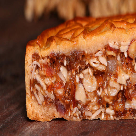 湛江特产金钩王蛋黄海味月饼2斤中秋礼盒传统手工大月饼