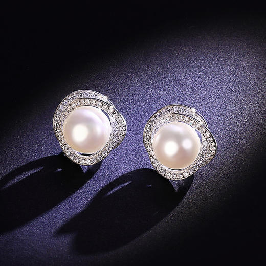 XGS-ED92135新款镶钻锆石淡水珍珠玫瑰金耳钉TZW 商品图0