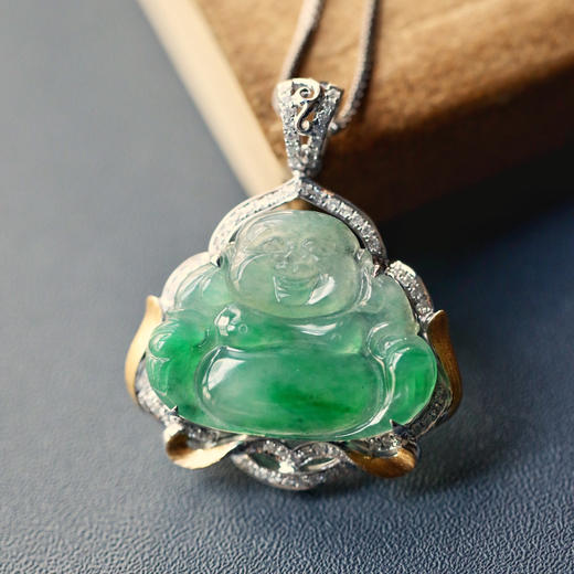 冰种阳绿俏色翡翠弥勒佛18k白金钻石镶嵌 商品图1