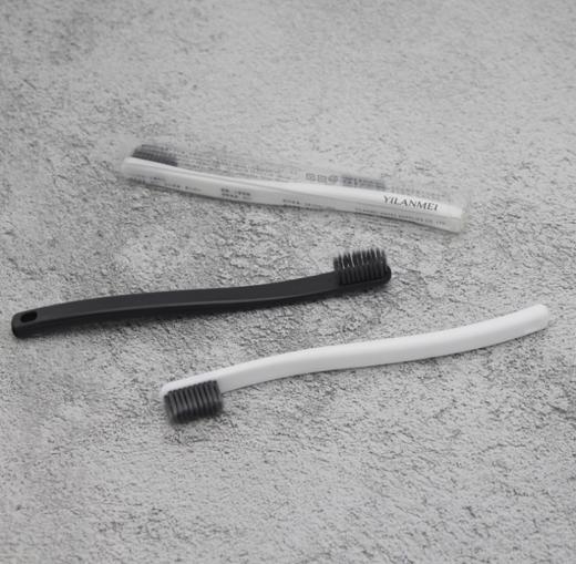 【5支装】YILANMEI简约竹炭软毛牙刷 商品图1