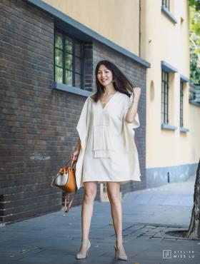 AtelierMissLu / Celia-珍珠白蝙蝠袖V领连身裙