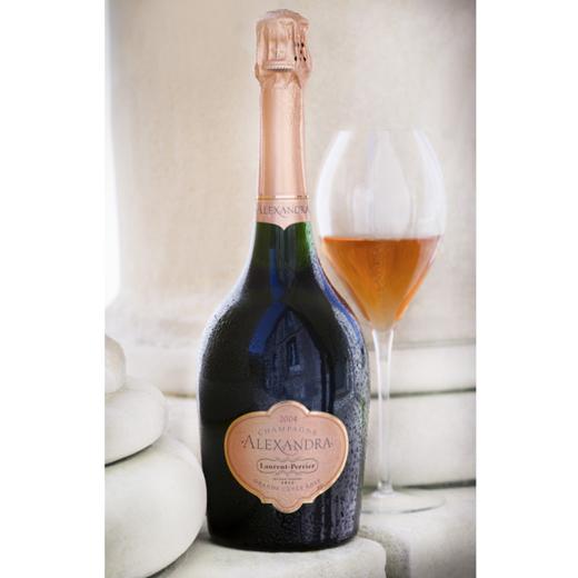 cuvée alexandra rosé 2004 罗兰百悦特酿亚历山大桃红香槟2004年份