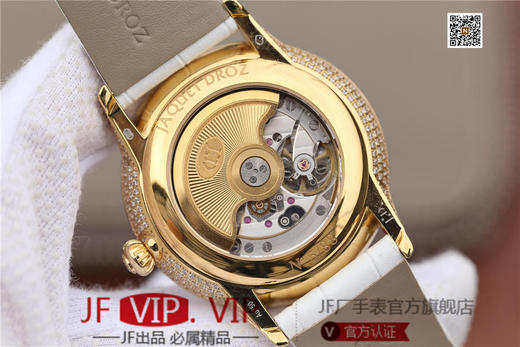 N雅克德罗大秒针系列亅亅J014013226腕表! 烧钢蓝指针 镀18k黄金镶钻！ 贝壳表盘搭配白色钻石 42毫米直径,男士 表壳厚度： 12毫米 商品图12