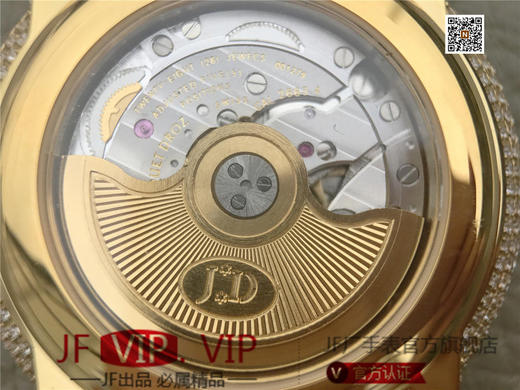 N雅克德罗大秒针系列亅亅J014013226腕表! 烧钢蓝指针 镀18k黄金镶钻！ 贝壳表盘搭配白色钻石 42毫米直径,男士 表壳厚度： 12毫米 商品图14