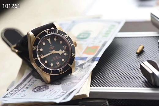 XF帝驼碧湾青铜型－小铜盾（布带款）贝克汉姆同款。全新石板灰表圈表盘，表面 logo，秒线，刻度，光泽立体。“常变常新”复古铝青铜表壳， 商品图10