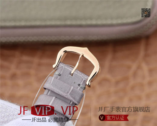 卡地亚BALLON BLANC DE CARTIER系列腕表。这款女士珠宝腕表的最大亮点在于表壳4时位置点缀一颗光华璀璨的钻石 商品图7