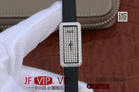 伯爵LIMELIGHT系列G0A39200，原装进口56p石英机芯，表径：15x31毫米，高品质女表。18k电镀玫瑰金表壳，镶衬34颗圆形捷克水钻。