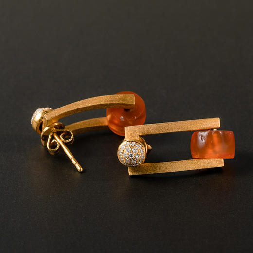 西周玛瑙“暖阳”耳环 商品图3