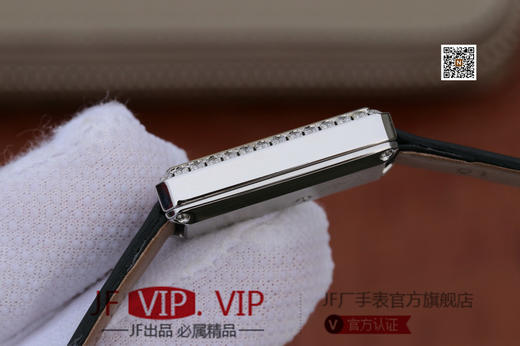 伯爵LIMELIGHT系列G0A39200，原装进口56p石英机芯，表径：15x31毫米，高品质女表。18k电镀白金，镶衬34颗圆形捷克水钻 商品图4