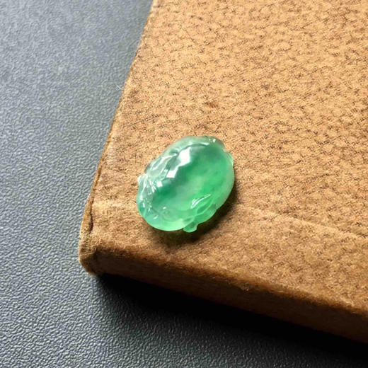 9号高冰种金丝阳绿金蟾 商品图0