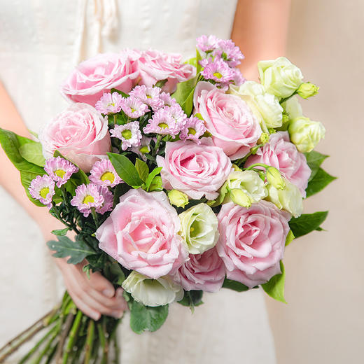 仅随蛋糕/下午茶一起配送【粉红佳人玫瑰9朵】初见-羞答答的粉色甜蜜，在微风中甜蜜绽放 鲜花（重庆） 商品图2