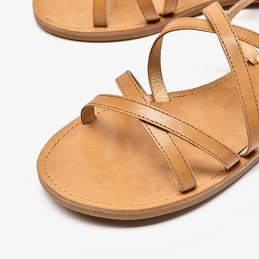 ym 32132平底交叉带罗马凉鞋度假沙滩凉鞋复古