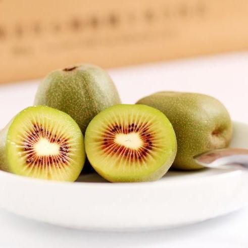 【红心猕猴桃】超值来袭，纯甜原装礼盒装。 商品图4