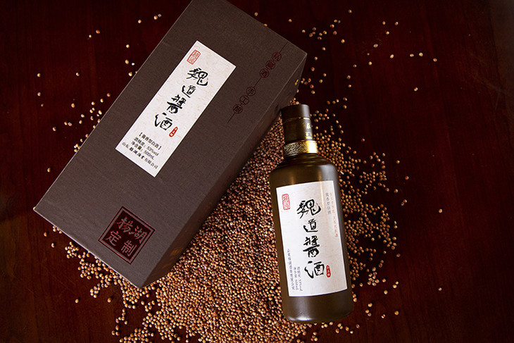 魏道杨湖浓芝兼香型白酒整箱