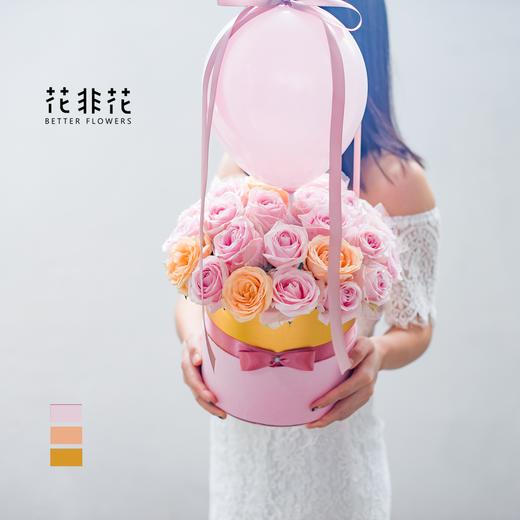 《岁月童话》玫瑰抱抱桶 商品图1