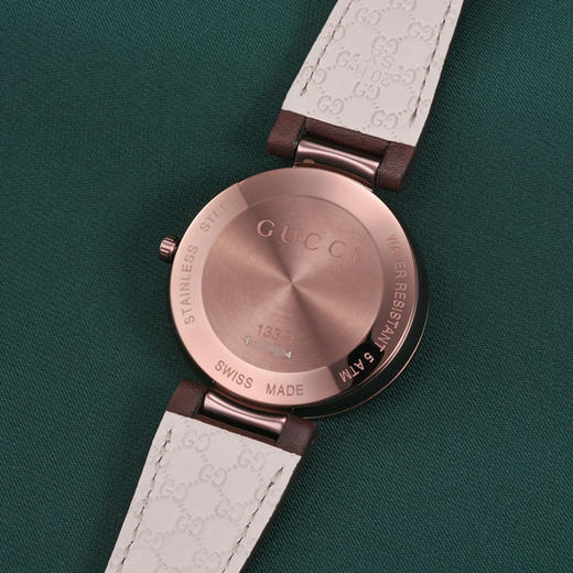 古驰gucciinterlocking系列棕色皮带小表盘石英女士腕表ya133309