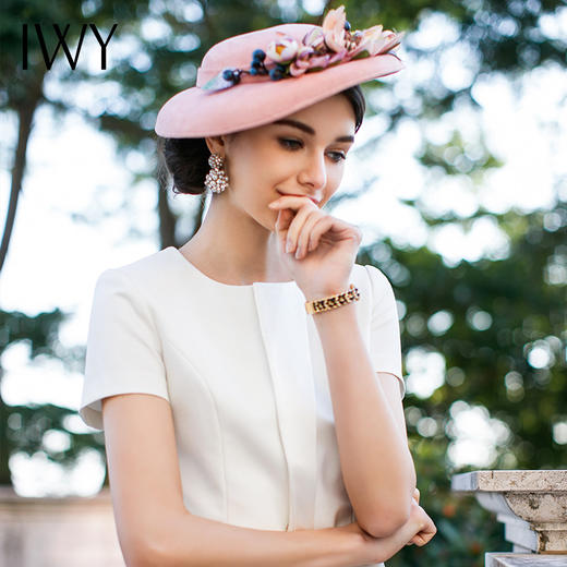 IWY/女士白色短袖西装套裙套装简约圆领女时尚修身显瘦职业装CS233 商品图2