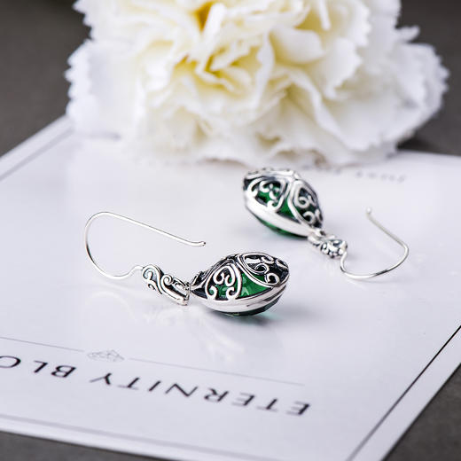 JP-903011808-36欧美时尚水滴镂空镶嵌雕花绿水晶耳坠 商品图3