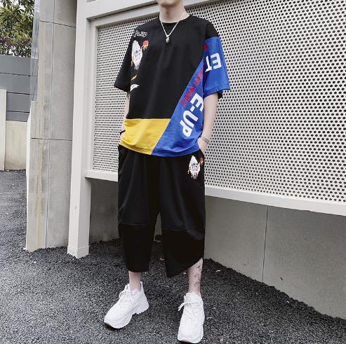 【服饰鞋包】夏季男士休闲运动潮流短袖T恤套装新款七分裤学生两件套衣服 商品图0
