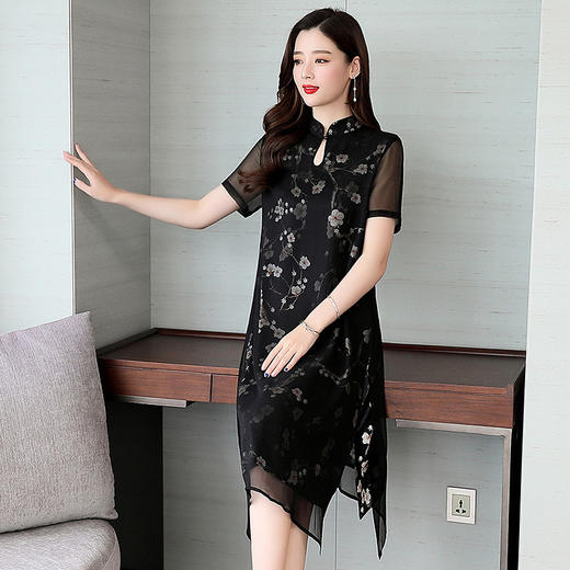 ASE-ASE2211复古领口经典印花真丝连衣裙 商品图3