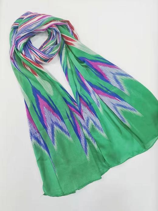 新疆凤尾花艾得莱丝丝巾（仿真丝） 商品图0