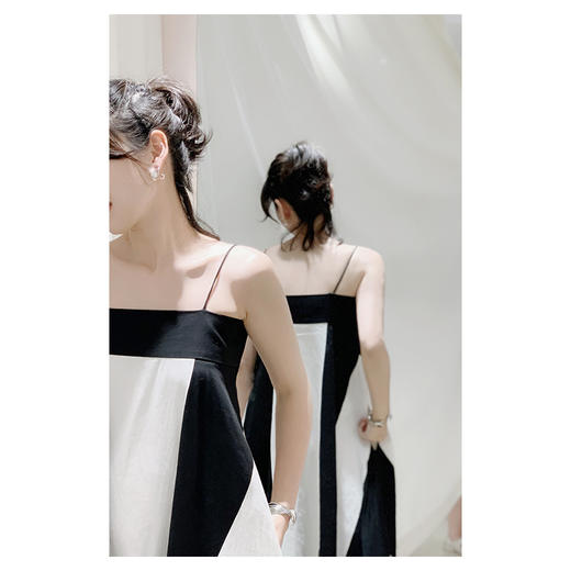ETHOR | Black & White Long Dress [细肩带连衣裙] 商品图1