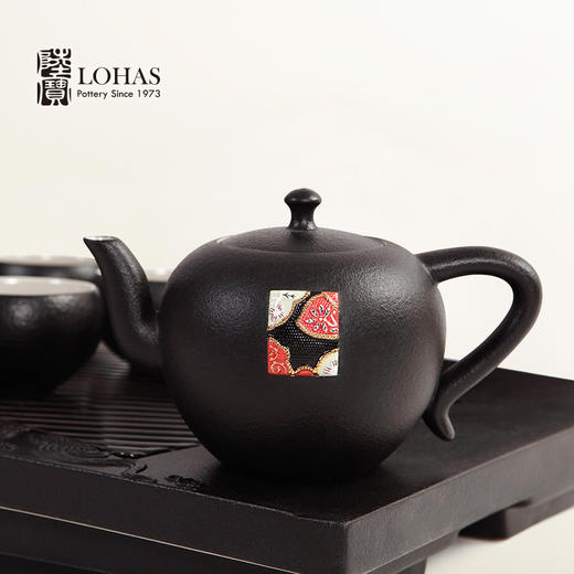 【LOHAS陆宝 禅风刺绣茶组】茶具礼盒套装 茶礼陶瓷茶具送礼自用高端功夫茶具套组当代人文美学茶壶茶杯茶盘 整套泡茶具 茶海 杯子功夫茶组【台湾陆宝】 商品图2