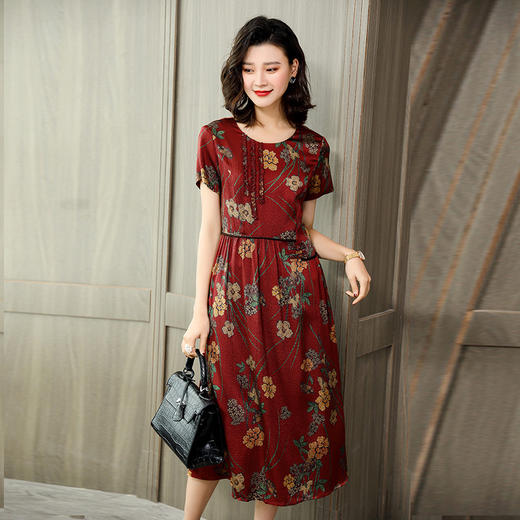 WSB-YMY1926新款圆领短袖复古印花大摆弹力缎真丝连衣裙TZW 商品图1