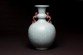 仿哥窑螭耳瓶  谈珂制