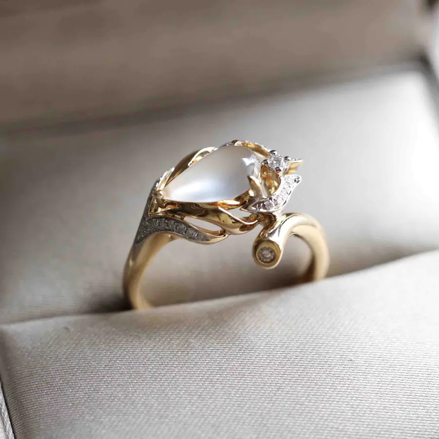 玻璃种翡翠水滴戒指设计师款羽毛18k黄金钻石镶嵌