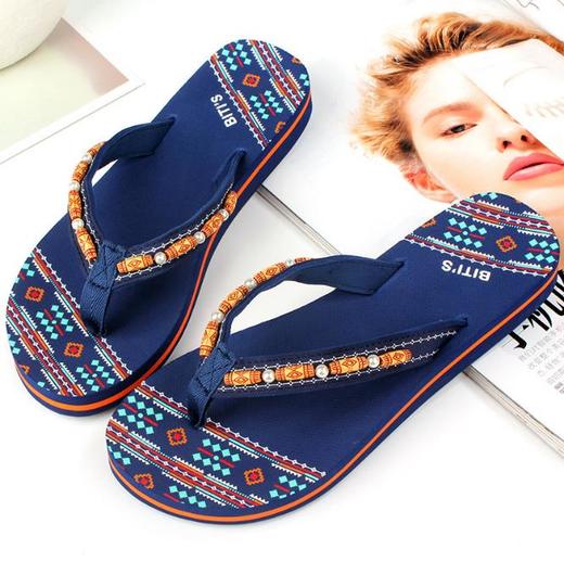 【服饰鞋包】民族风拖鞋女夏时尚外穿坡跟女士沙滩鞋百搭人字拖海边凉拖鞋 商品图1