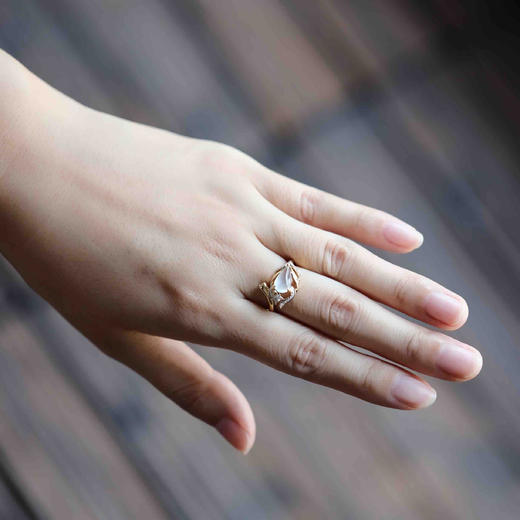 玻璃种翡翠水滴戒指设计师款羽毛18k黄金钻石镶嵌 商品图9