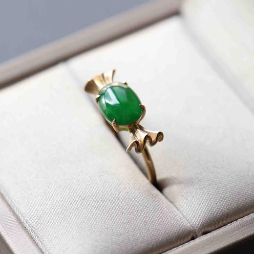 冰种阳绿翡翠糖果戒指设计师款18k黄金镶嵌 商品图2