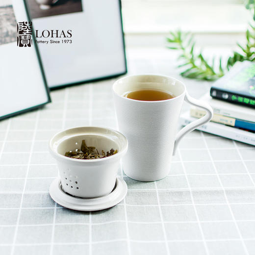 【LOHAS陆宝 双人盖杯礼盒】禅风旋纹茶具礼盒 茶礼陶瓷茶具送礼自用高端功夫茶具套组当代人文美学茶壶茶杯茶盘旋转杯子办公茶杯 泡茶过滤盖杯 能量釉活水375ml【台湾陆宝】 商品图2