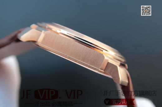 宝格丽OCTO系列102560腕表，搭载手动海鸥真陀飞轮机械机芯，40毫米直径，意大利牛皮表带，蓝宝石镜面，CNC打磨，又大牌又时尚款式，值得拥有 商品图4