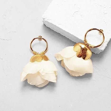 北京仓｜ELISE TSIKIS-DULCITA-Blanc 耳环［法国设计师］ 商品图1