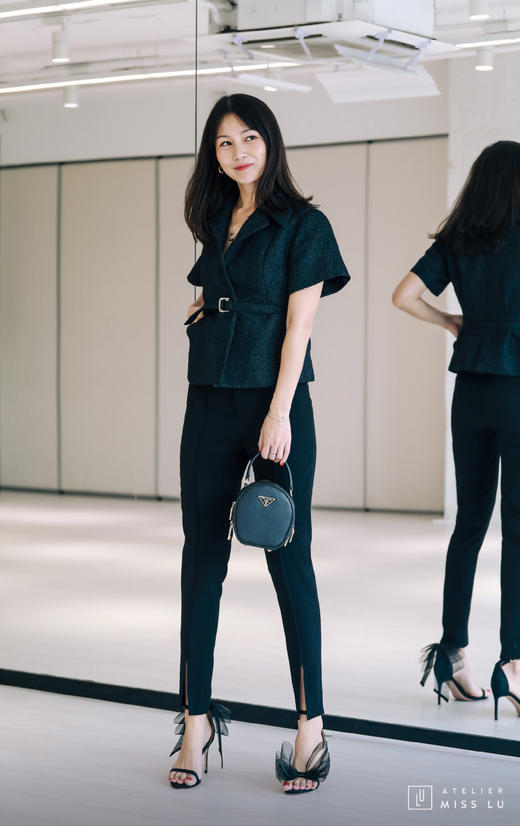 AtelierMissLu / Puri-黑色前开衩修身长裤 商品图3