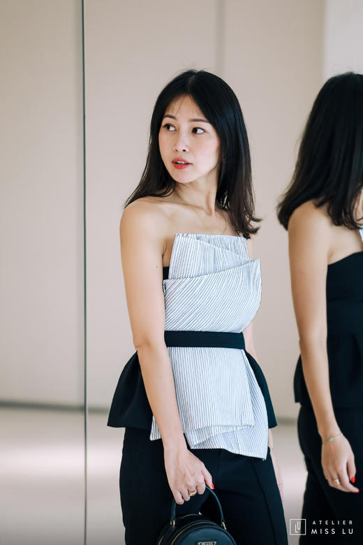 AtelierMissLu / Melba-黑色拼纱抹胸上衣 商品图3