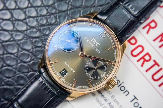 ZF万国v5版新葡7。型号:IW500701，系列：葡萄牙定制52010自动机械,42.3毫米直径,男士手表，振频：28800每小时振荡次数 商品图3