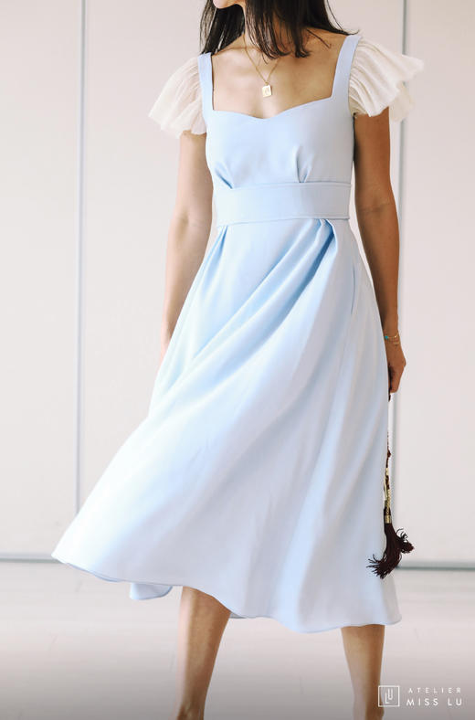 AtelierMissLu / Elisa-云朵蓝肩部拼纱连身裙 商品图2