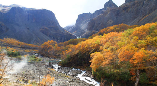 中秋長白山天池秋色中國最大堰塞湖鏡泊湖賞秋景東北最美之地秋色一網