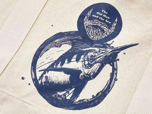 海明威诞辰120周年纪念礼盒 商品图4