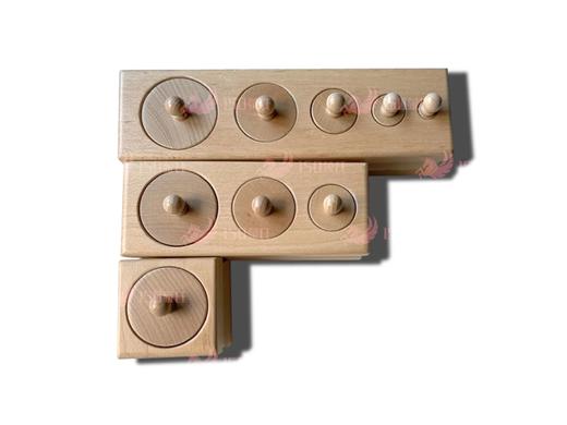 三个带插座圆柱体 商品图1